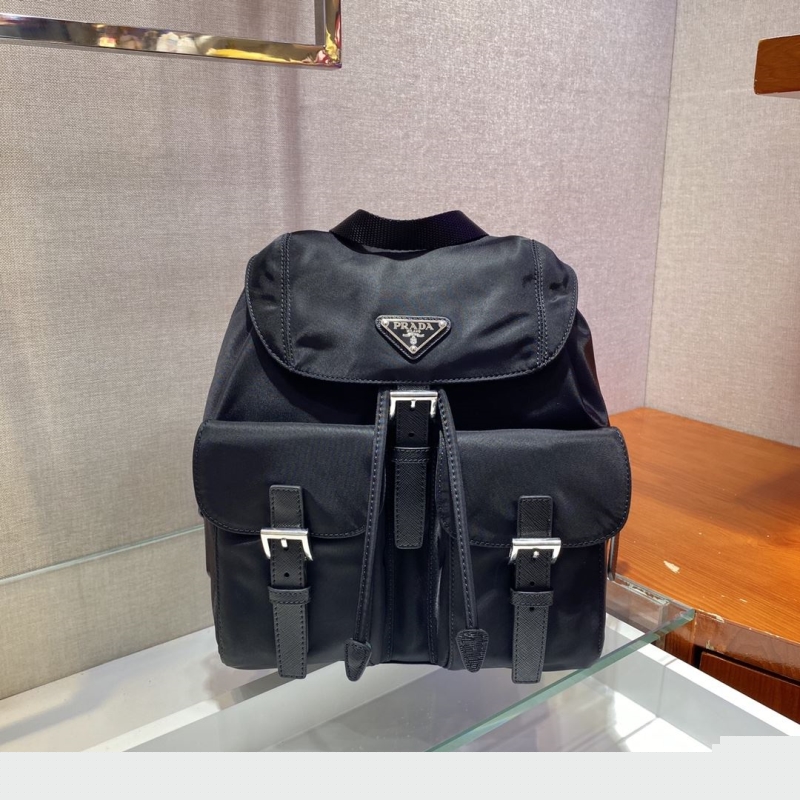 Pra*a backpacks